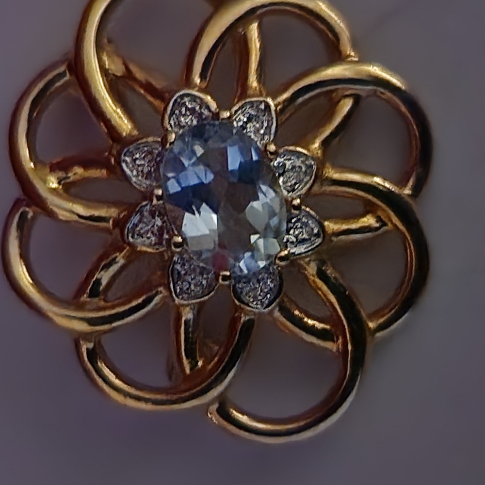 Brooch